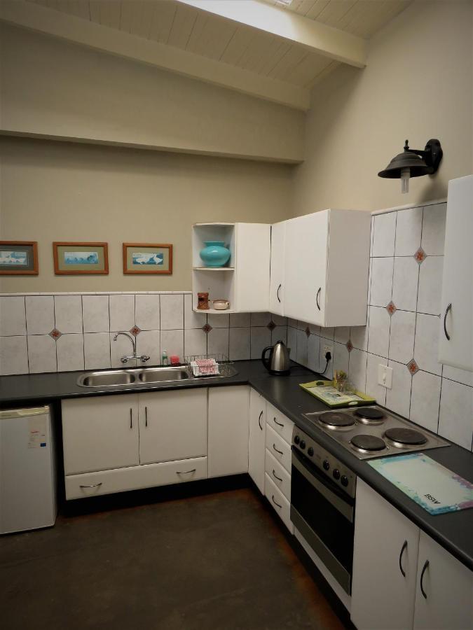 Fountain Baths Guest Cottages Barberton Extérieur photo