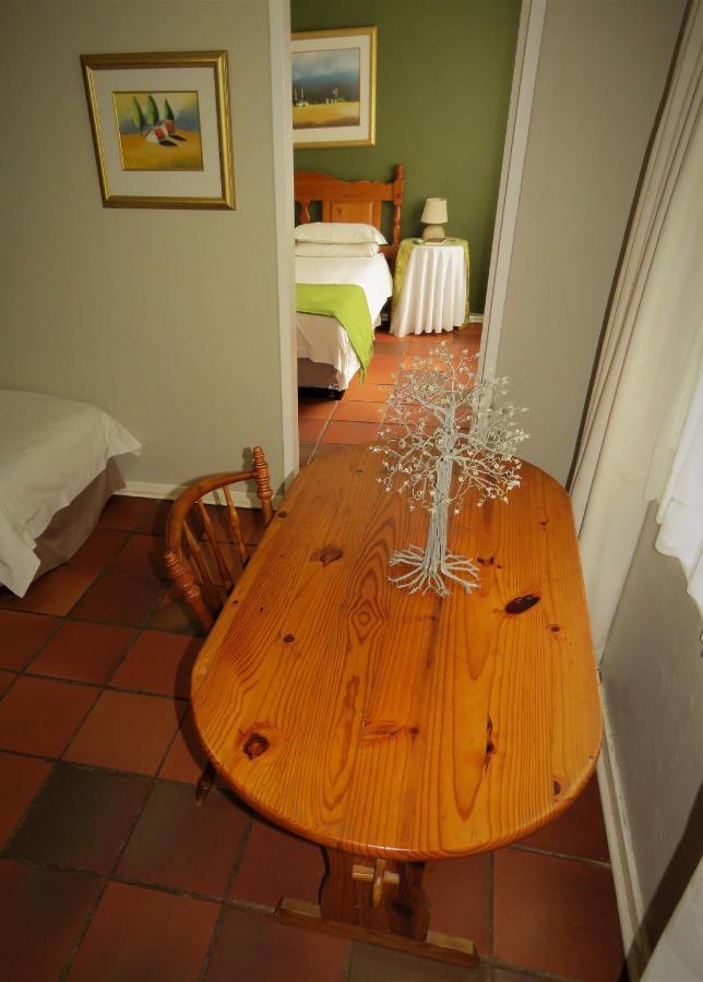 Fountain Baths Guest Cottages Barberton Extérieur photo